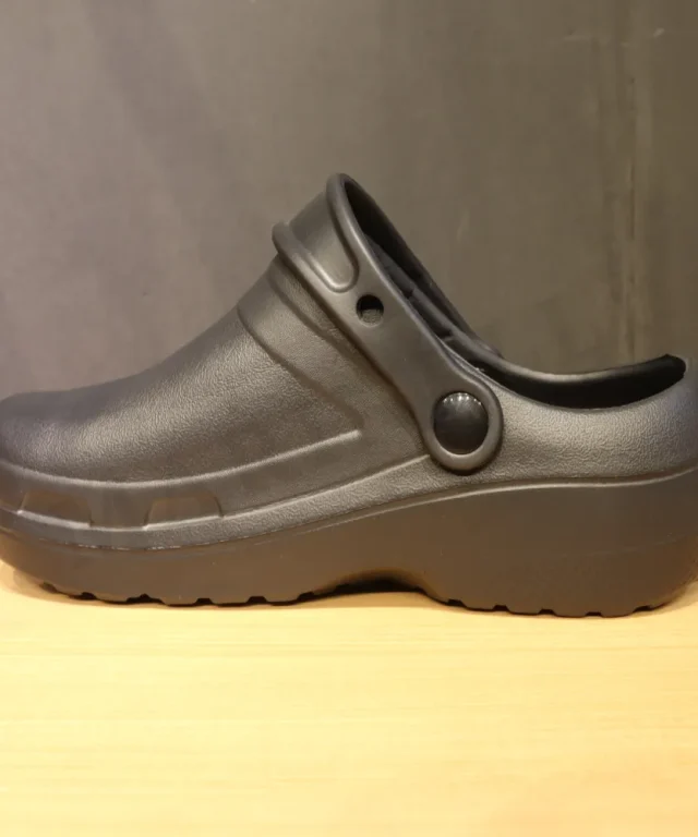 zuecos cocina antideslizantes negros unisex marinelli 2